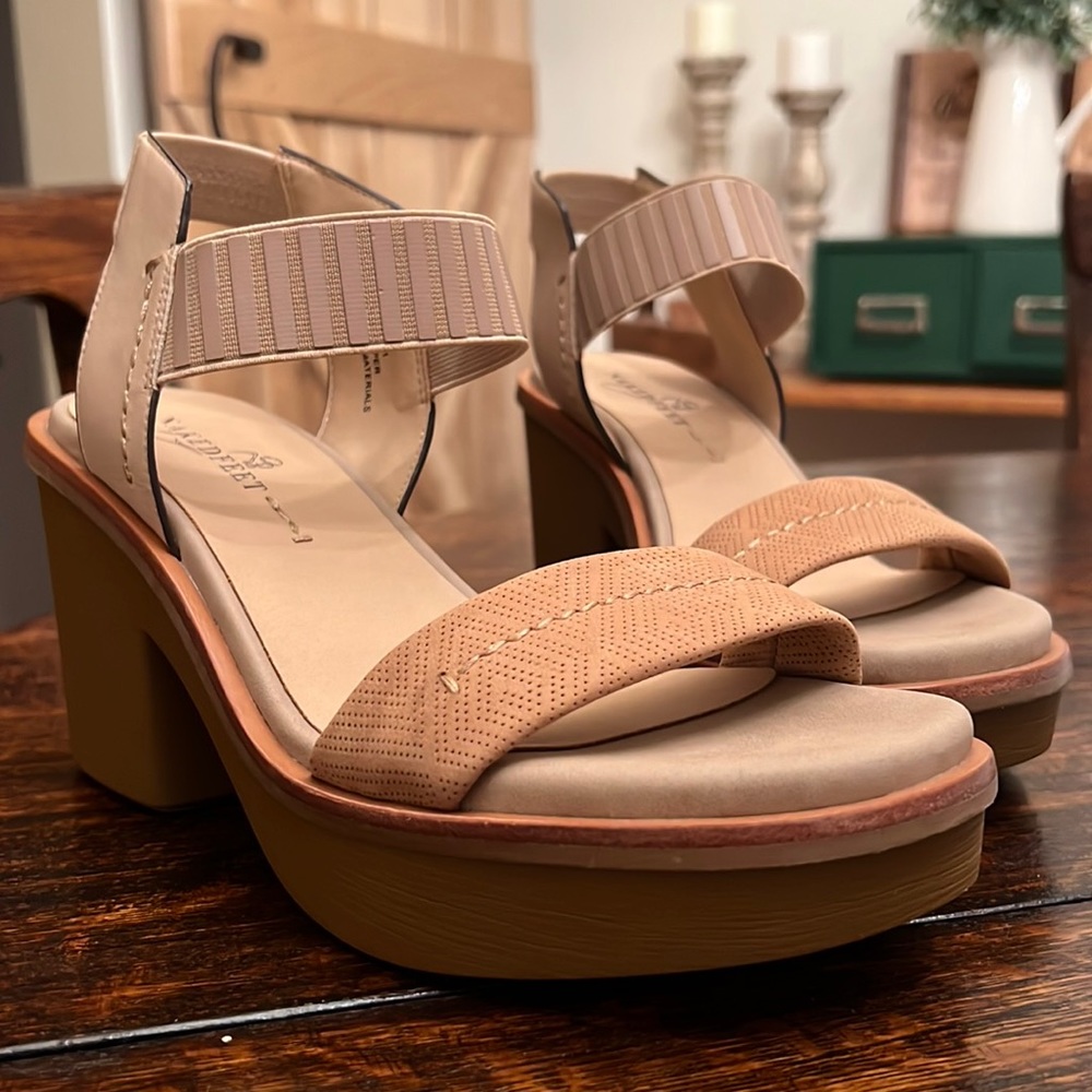 Naked Feet Basalt Heels